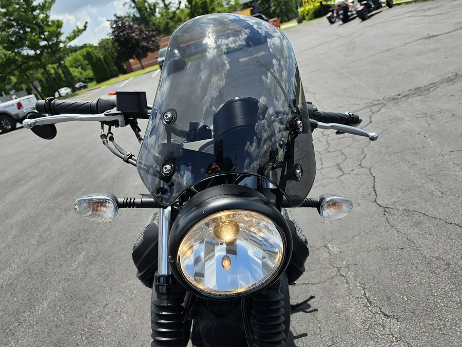 2019 Moto Guzzi V7 III Stone