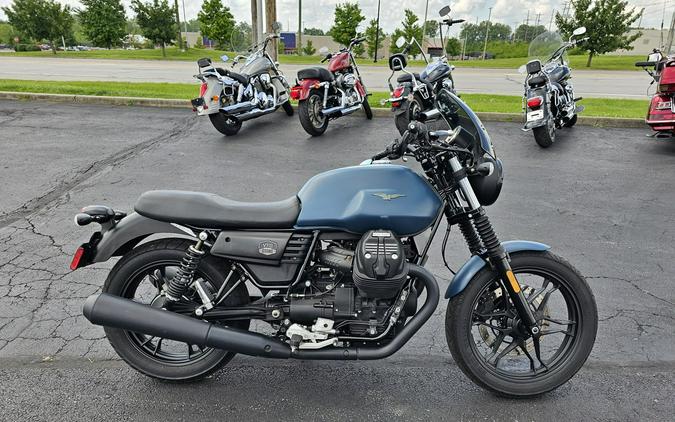 2019 Moto Guzzi V7 III Stone