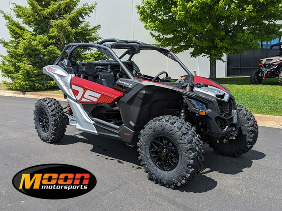 2024 Can-Am Maverick X3 DS Turbo Fiery Red & Hyper Silver