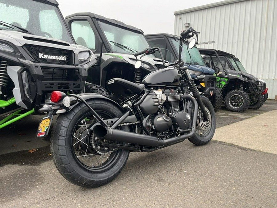 2020 Triumph Bonneville Bobber Jet Black