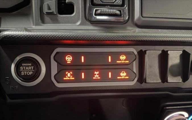 2026 Can-Am® Defender MAX XT CAB HD11