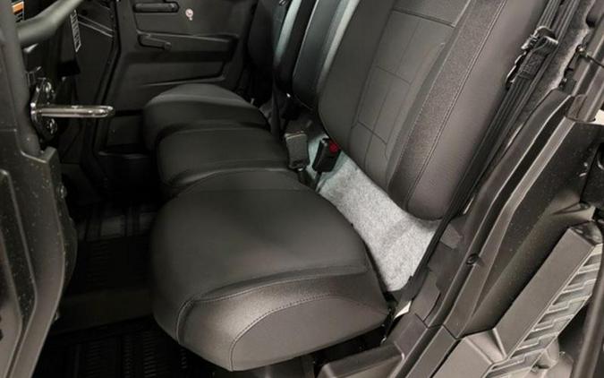 2026 Can-Am® Defender MAX XT CAB HD11