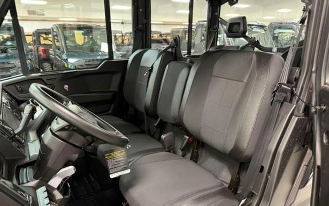 2026 Can-Am® Defender MAX XT CAB HD11