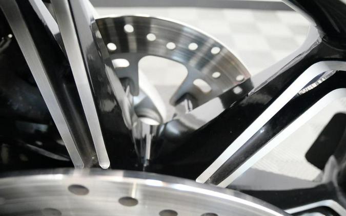 2020 Harley-Davidson® FLTRK - Road Glide® Limited