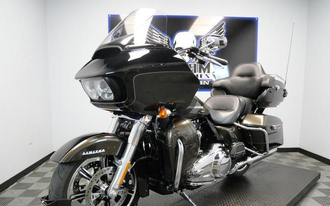 2020 Harley-Davidson® FLTRK - Road Glide® Limited