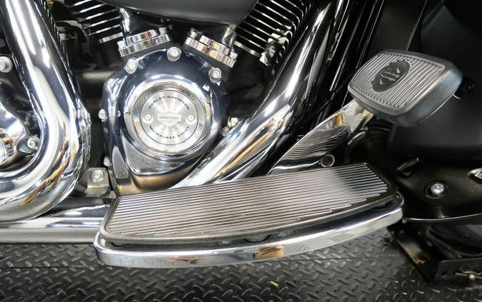 2020 Harley-Davidson® FLTRK - Road Glide® Limited