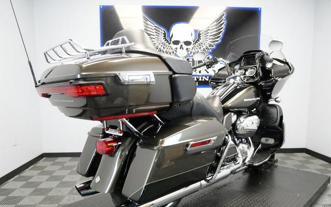 2020 Harley-Davidson® FLTRK - Road Glide® Limited