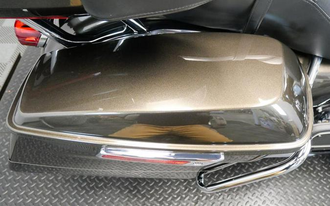 2020 Harley-Davidson® FLTRK - Road Glide® Limited