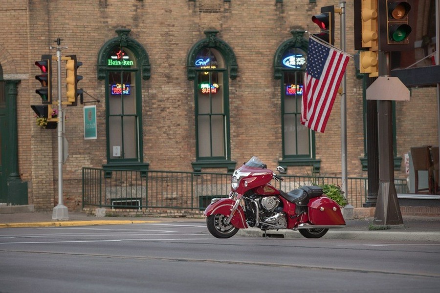 2018 Indian Chieftain® Classic