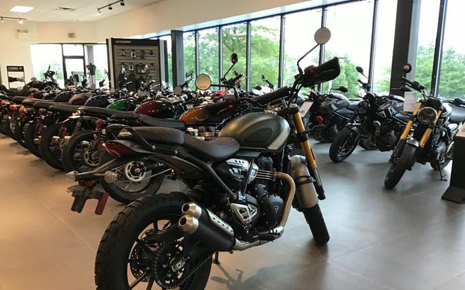 2024 Triumph Scrambler 400 X