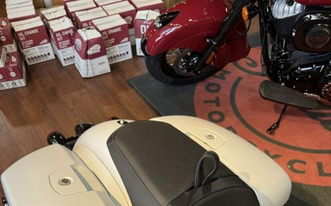 2026 Indian Motorcycle® Springfield ® Dark Horse® Ghost White Metallic Smoke