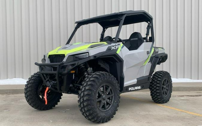 2024 Polaris Industries GENERAL® XP 1000 Sport