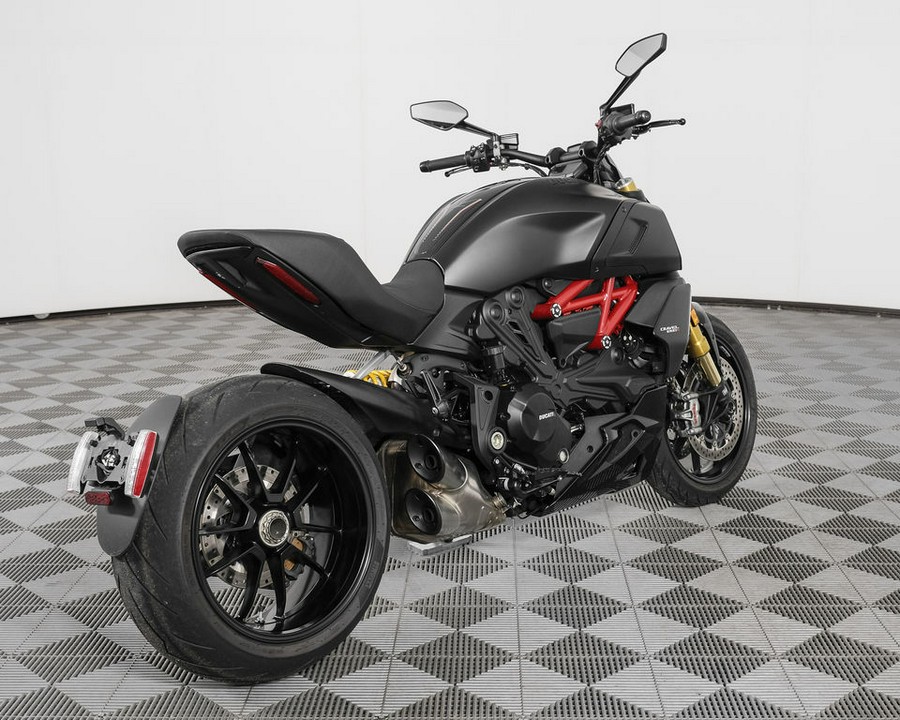 2020 Ducati Diavel 1260 S Total Black