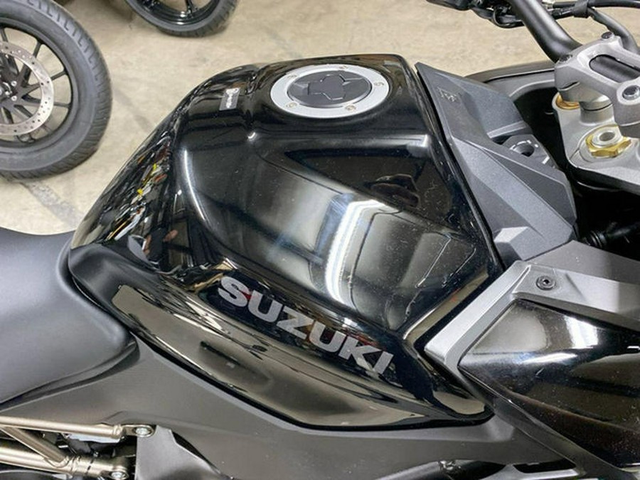 2024 Suzuki GSX-S1000GT Plus