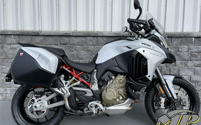 2023 Ducati Multistrada V4 S Travel & Radar