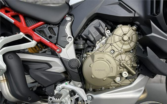 2023 Ducati Multistrada V4 S Travel & Radar