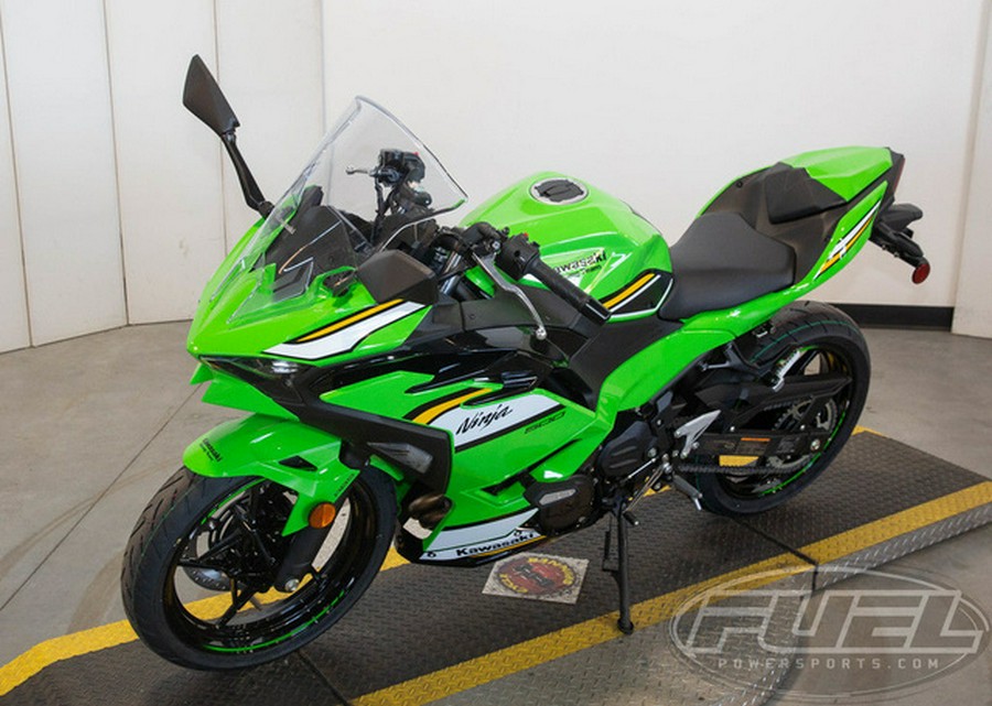 2025 Kawasaki Ninja 500 KRT Edition SE ABS