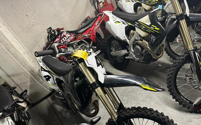 2025 Triumph TF450 X RC