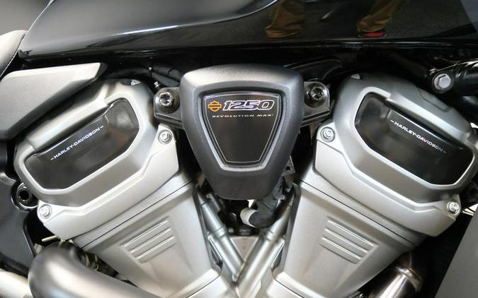 2021 Harley-Davidson® RA1250S - Pan America™ 1250 Special
