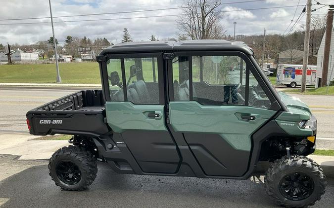 2026 Can-Am 8ATE00