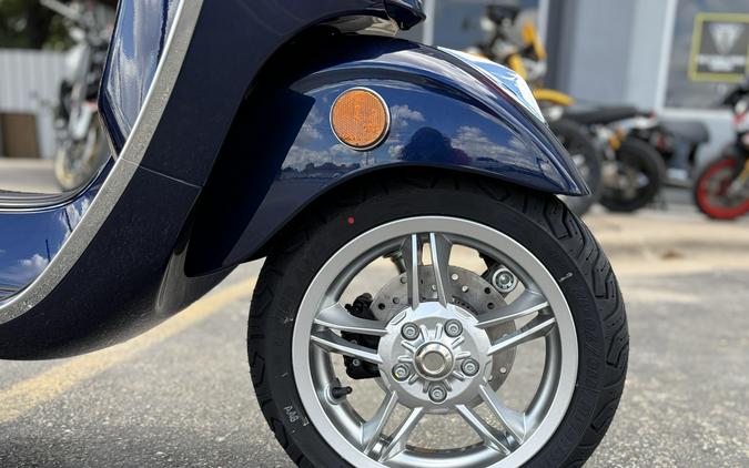 2027 Vespa Primavera 150