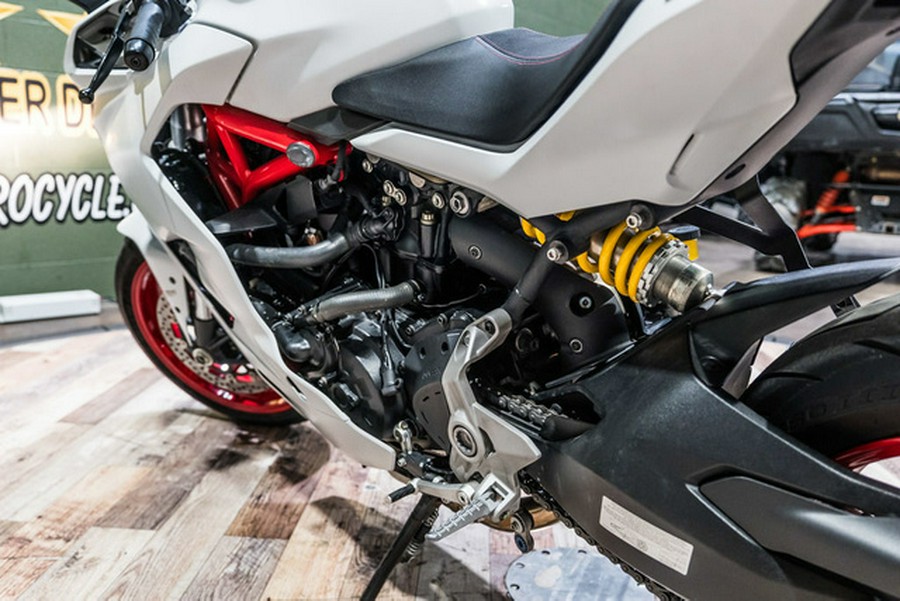 2020 Ducati Supersport S Star White Silk