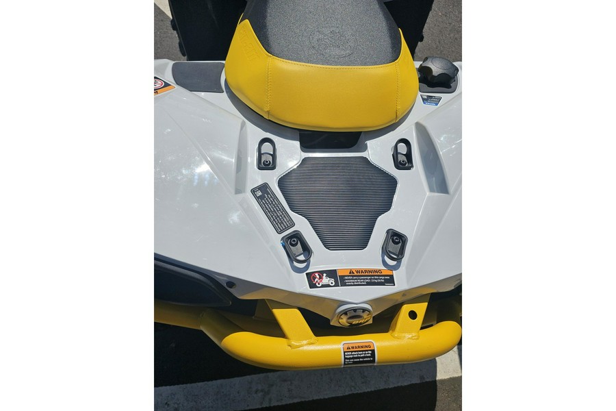 2024 Can-Am Renegade X MR 1000R Gray & Yellow