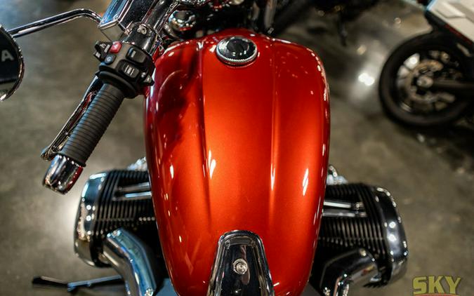 2023 BMW R 18 Classic Mars Red Metallic