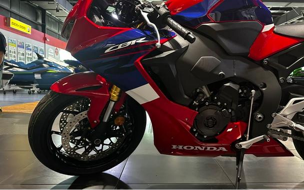 2024 Honda CBR1000RR Base