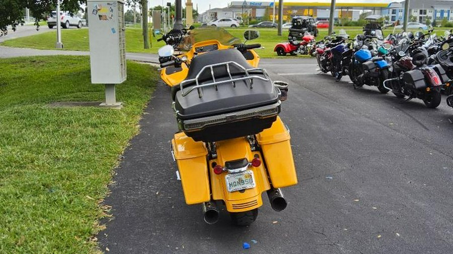 2012 Harley-Davidson® Roadglide