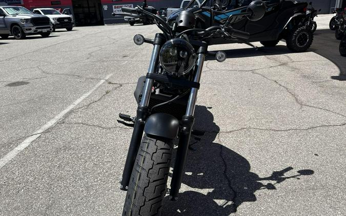 2026 Honda REBEL 300 E-CLUTCH