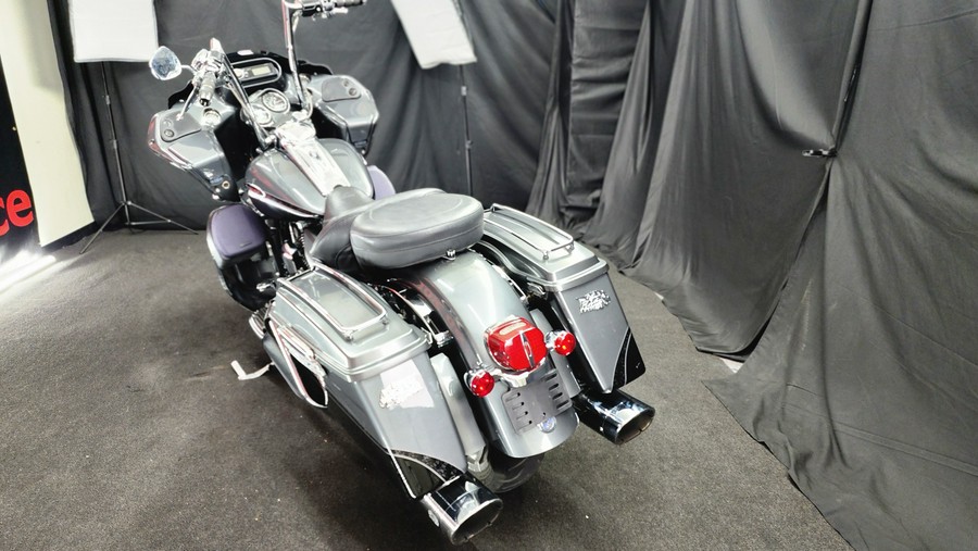2011 Harley-Davidson® FLTRUSE CVO