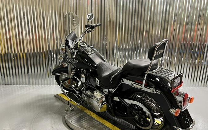 2010 Harley-Davidson FLSTN - Softail Deluxe