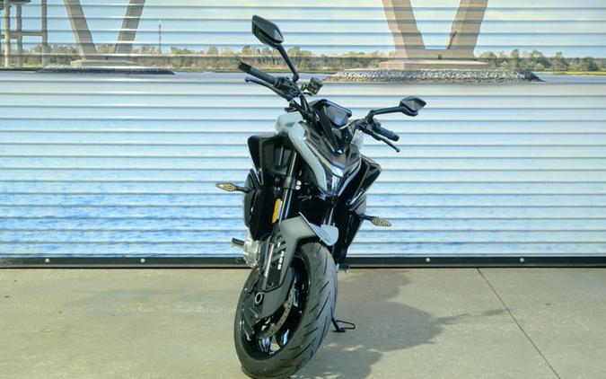 2026 CFMOTO 675NK