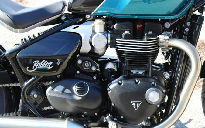 2026 TRIUMPH BONNEVILLE BOBBER