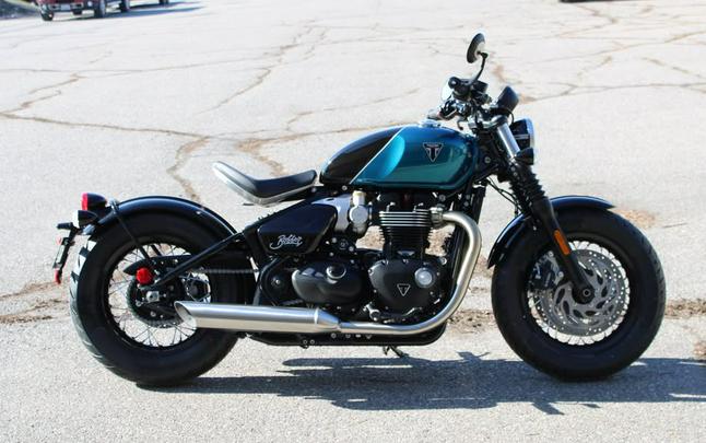 2026 TRIUMPH BONNEVILLE BOBBER