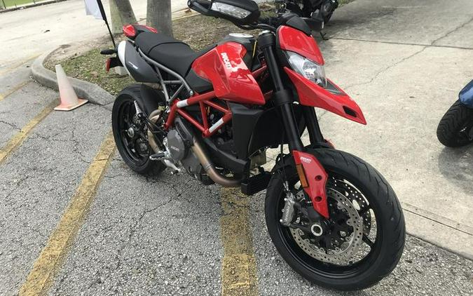 2023 Ducati Hypermotard 950 Ducati Red