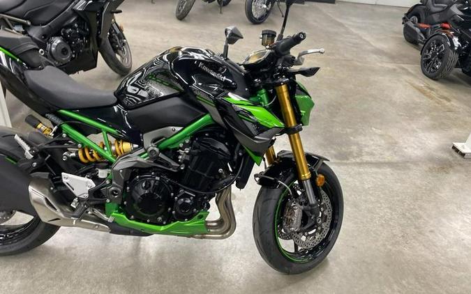 2024 Kawasaki Z900 SE ABS