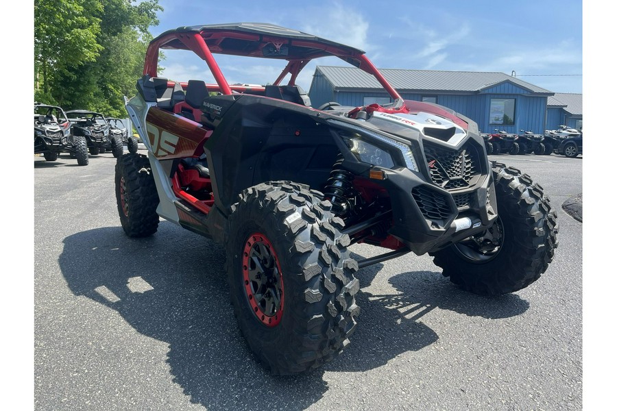 2024 Can-Am Maverick X3 X DS Turbo RR Red & Silver