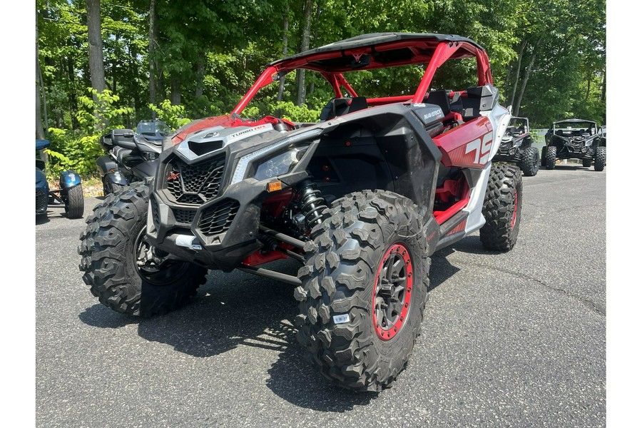 2024 Can-Am Maverick X3 X DS Turbo RR Red & Silver