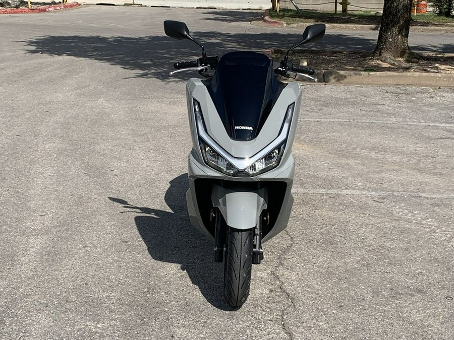 2025 Honda® PCX