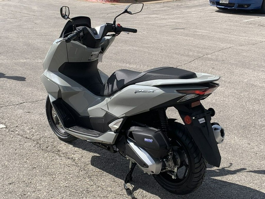 2025 Honda® PCX