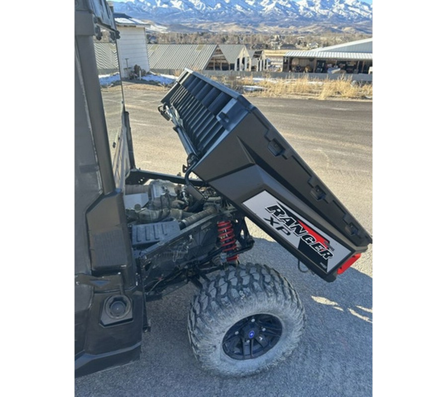 2019 Polaris Ranger XP 900 EPS Premium Silver Pearl