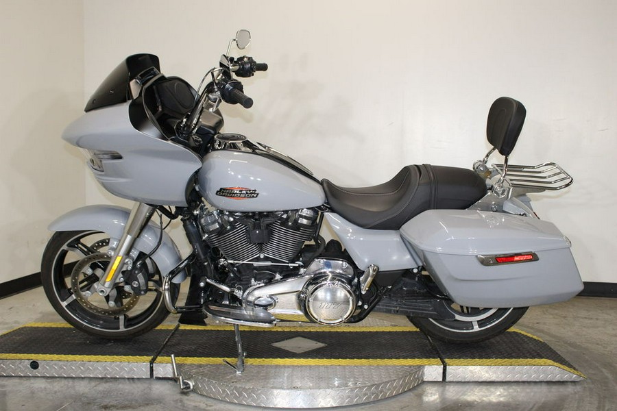 2025 Harley-Davidson® FLTRX - Road Glide®