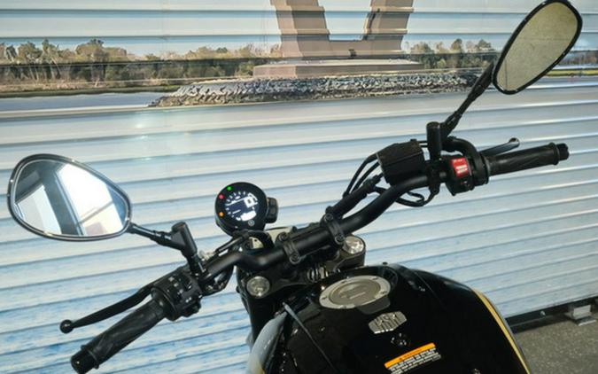 2026 Yamaha XSR700TB