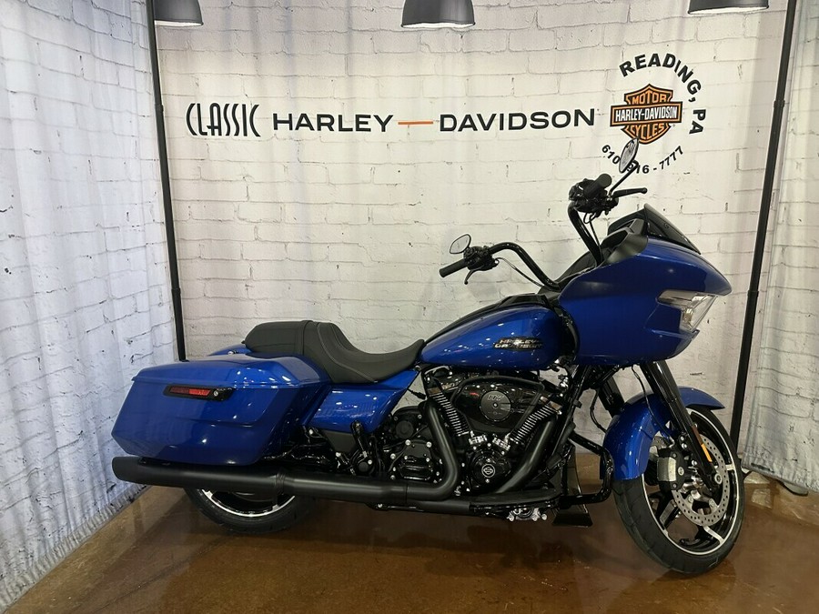 2024 Harley-Davidson Road Glide® FLTRX Blue Burst