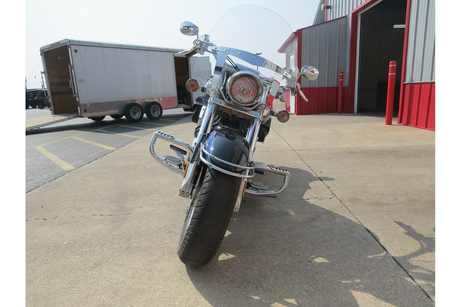 2008 Honda VTX1800T Spec 2