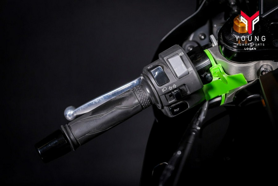 2024 Yamaha YZF-R7 R7