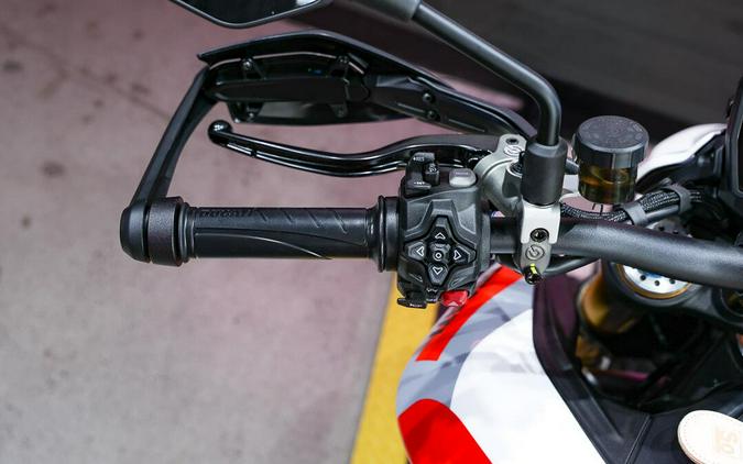 2027 Ducati Hypermotard V2 Sp