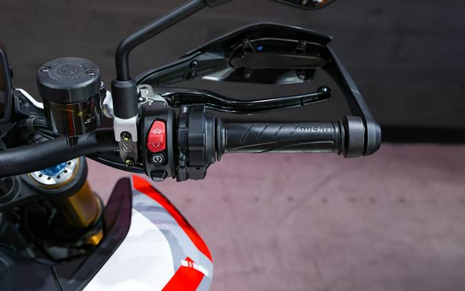 2027 Ducati Hypermotard V2 Sp